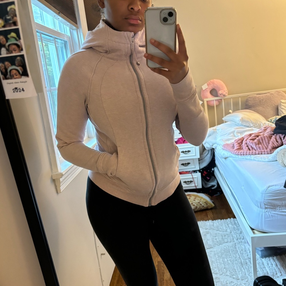 Lululemon Scuba